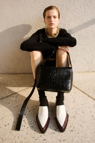 Look 1